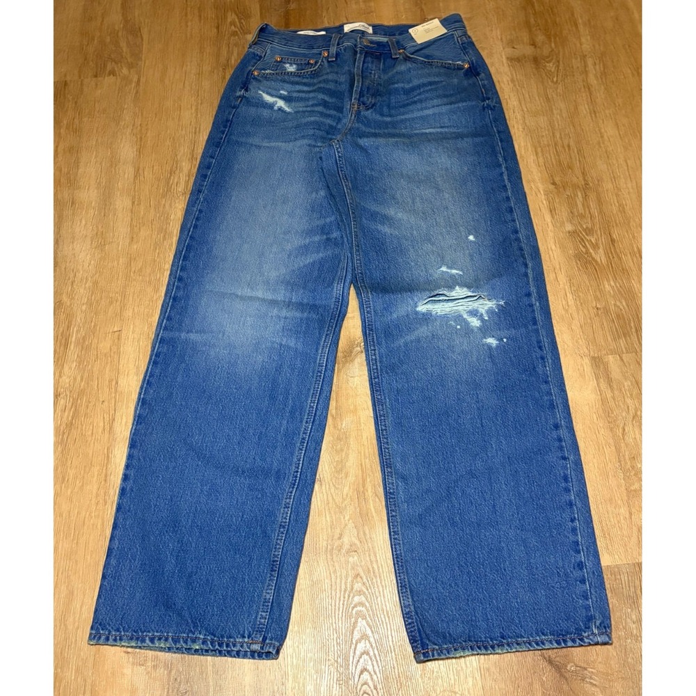 Universal Thread Baggy Jeans Women Blue‎ Denim Mid Rise Distressed